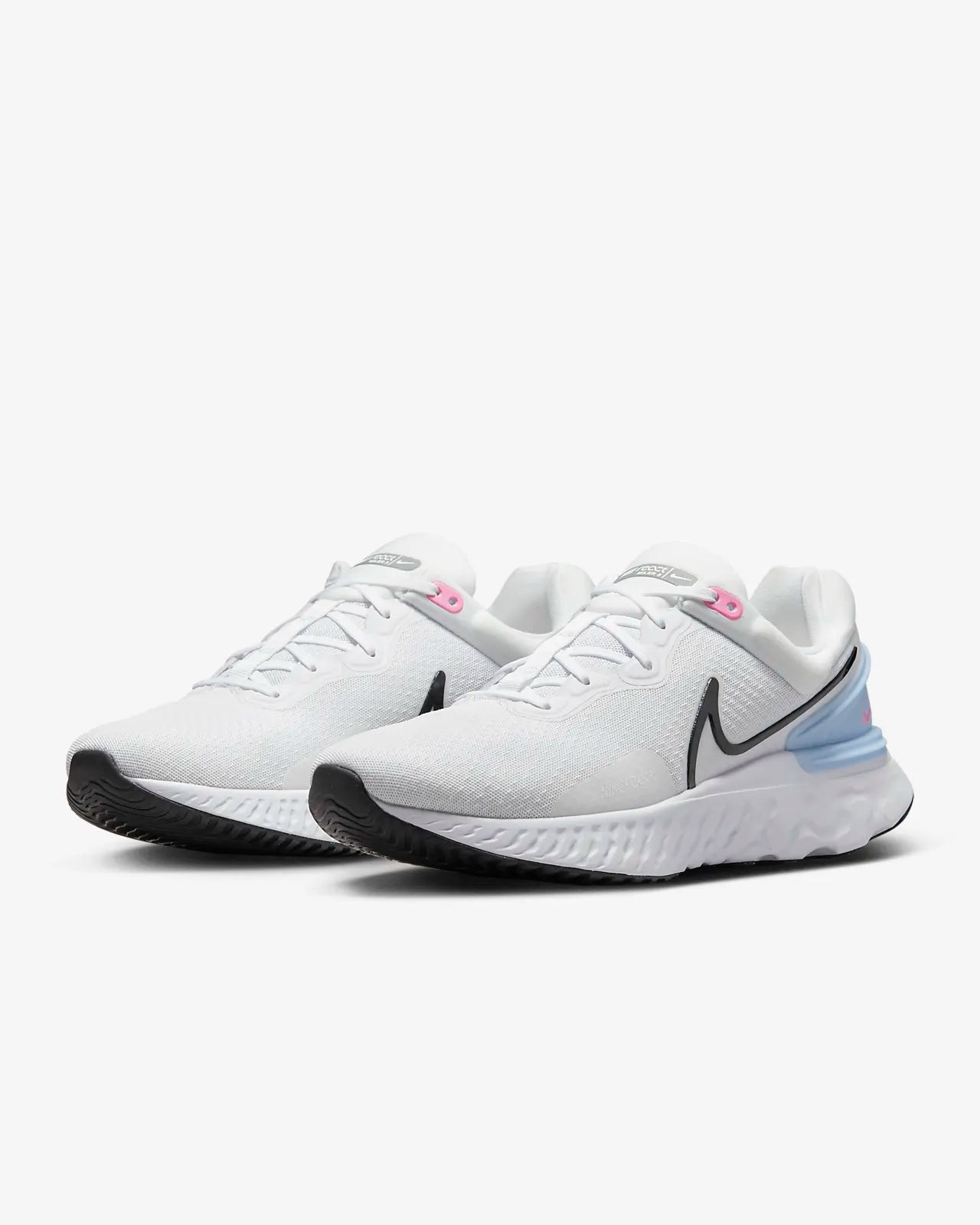 A pair of white Nike React Miler 3 running shoes with blue and pink accents on the sole.