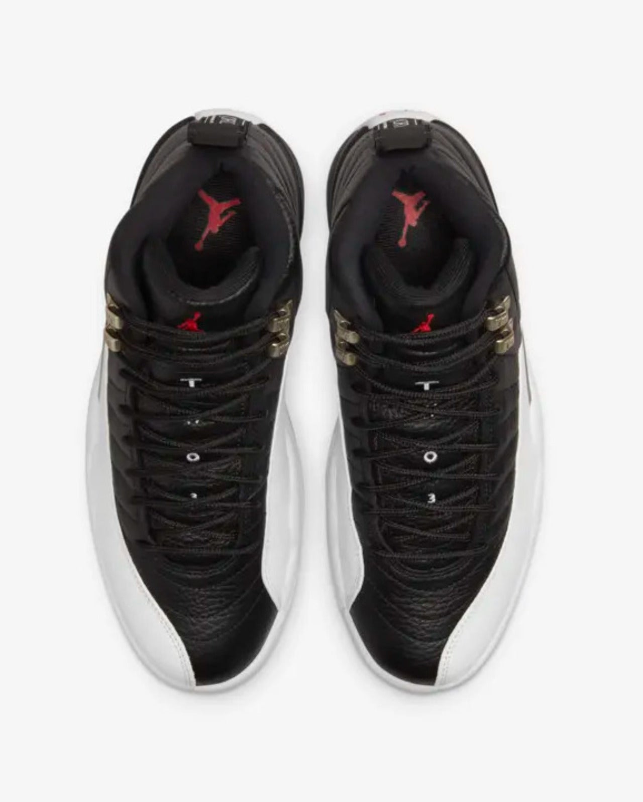 neakers Jordan homme, style basketball rétro.