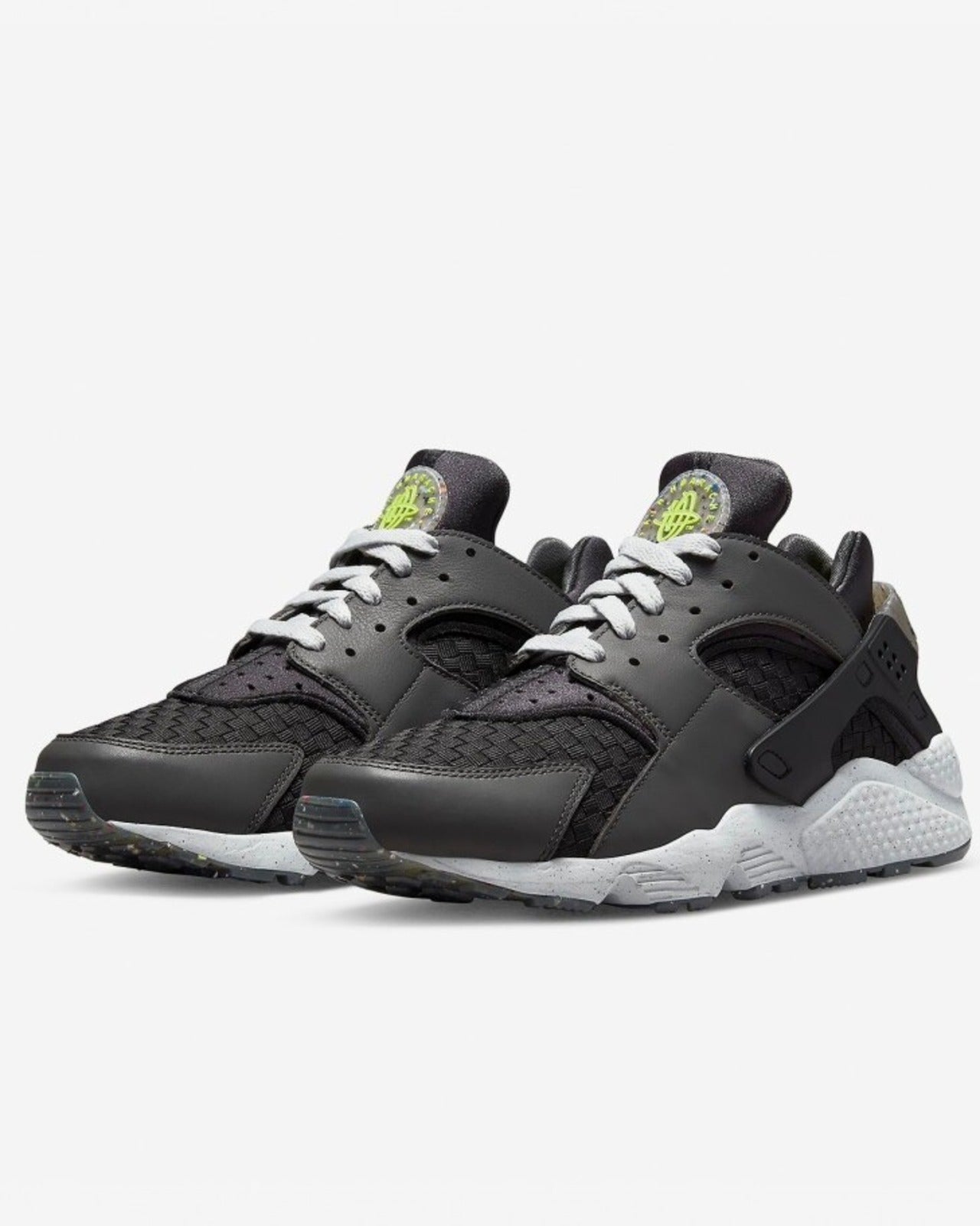 vue latérale, baskets futuristes avec amorti Air VaporMax
