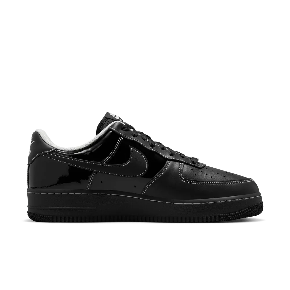 NIKE AIR FORCE 1 07