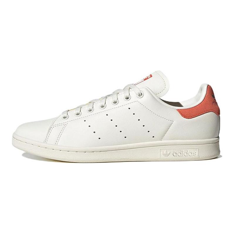 STAN SMITH