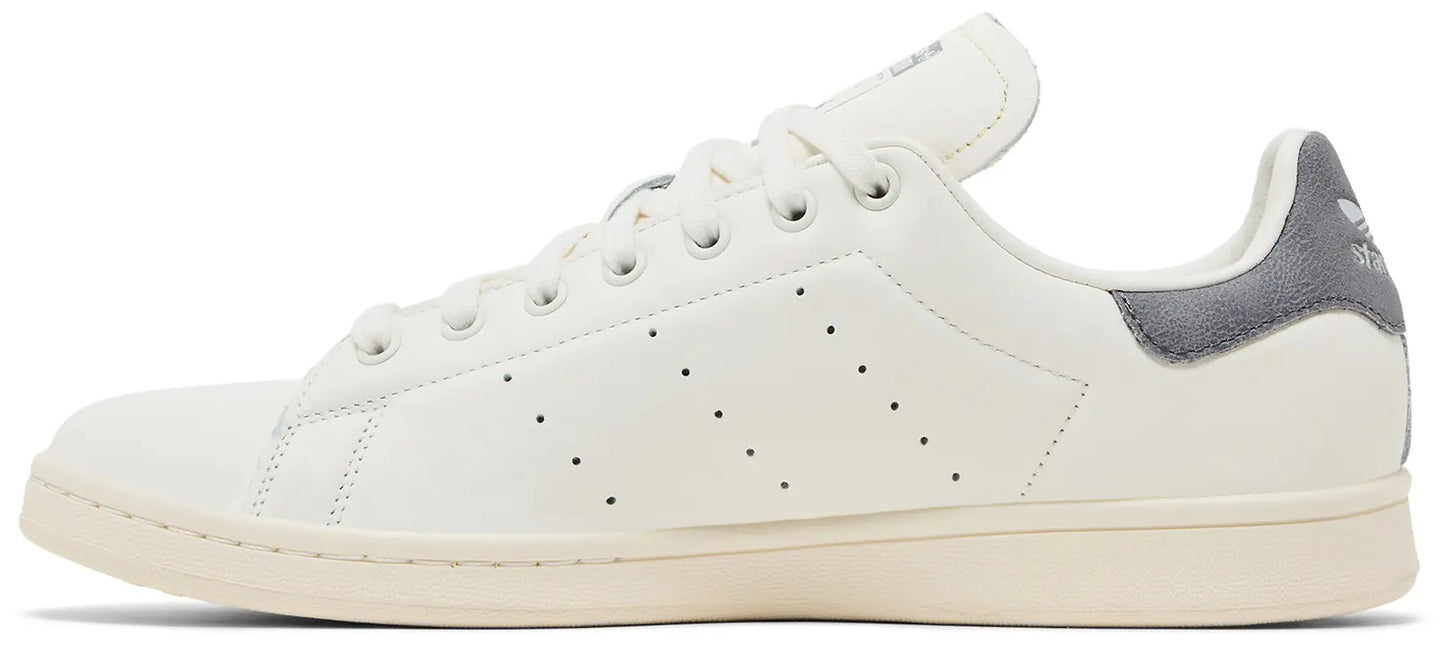 STAN SMITH