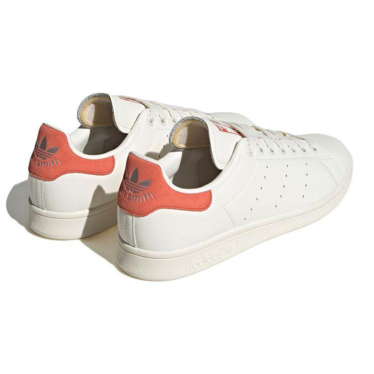 STAN SMITH