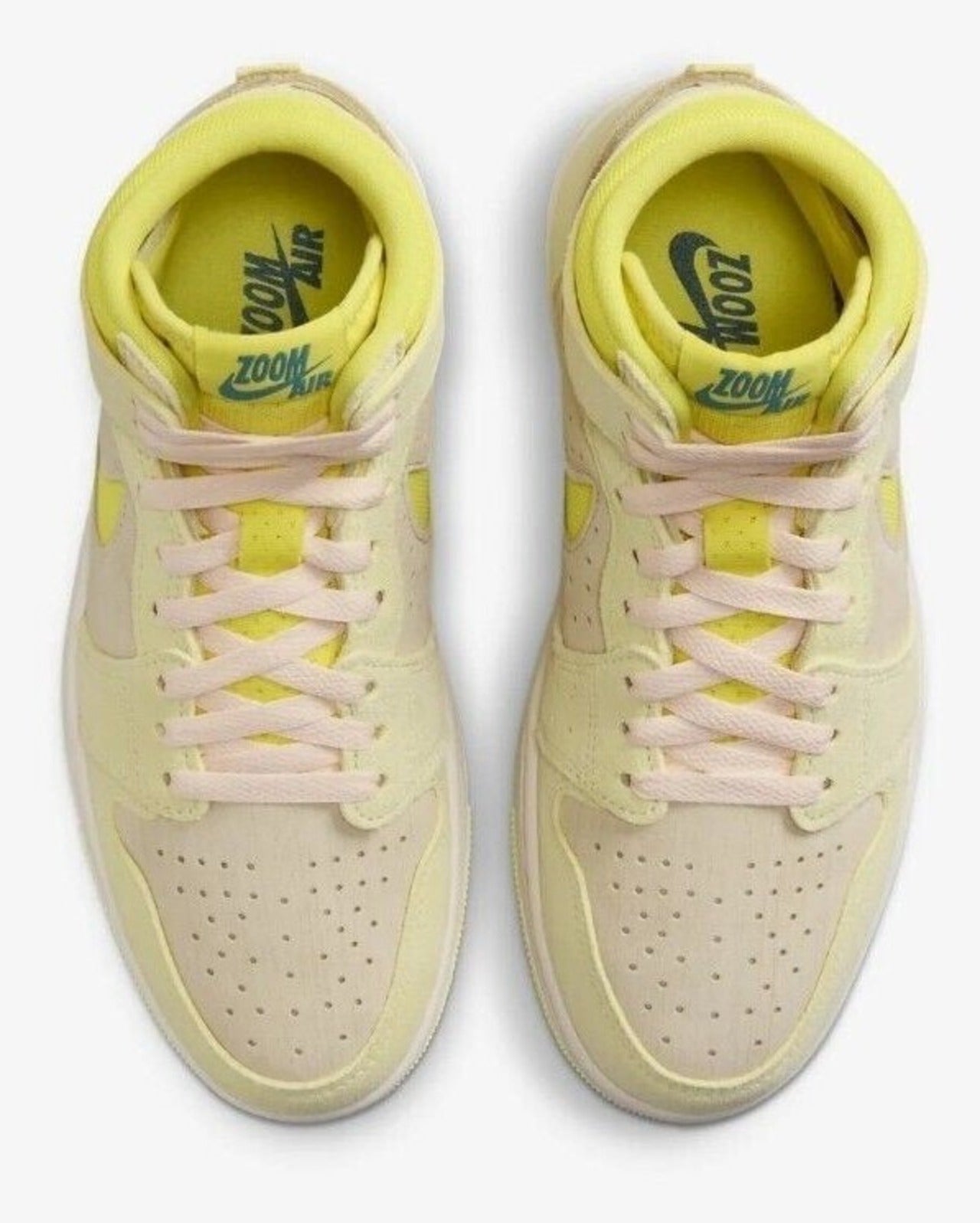 Air Jordan avec unité Zoom Air pour un confort supérieur.