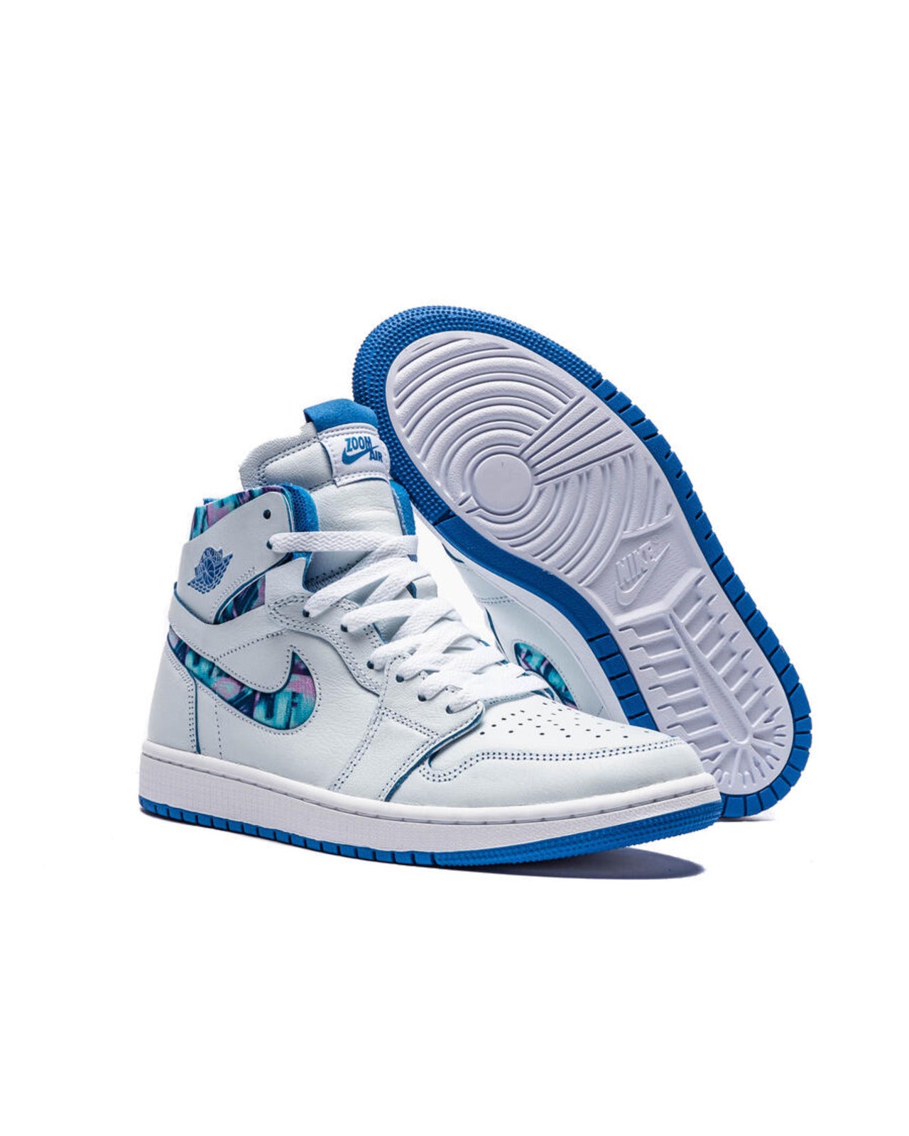 sneakers-nike-air-jordan-1-dv5575-140