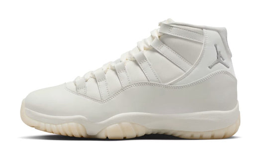 WMNS AIR JORDAN RETRO 11