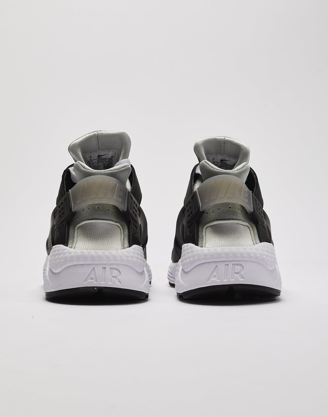 NIKE AIR HUARACHE