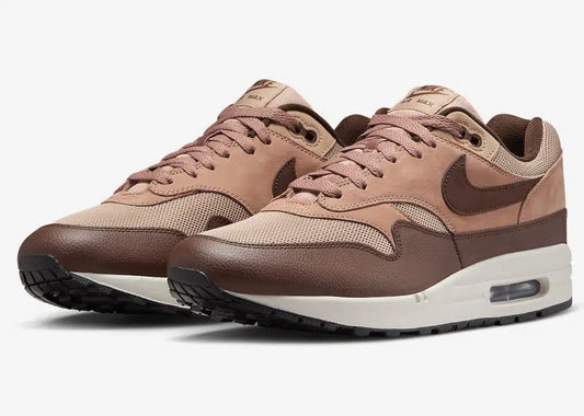 NIKE AIR MAX 1 SC