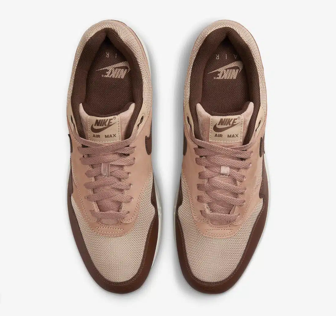 NIKE AIR MAX 1 SC