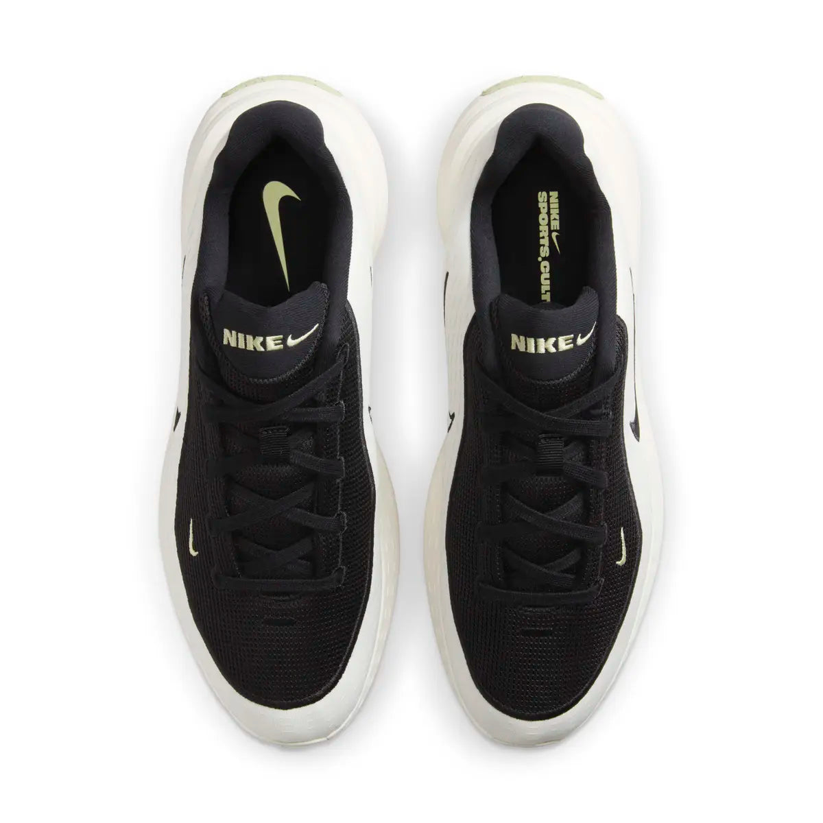 NIKE UPLIFT SC
